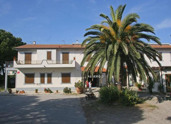 Hotel Residence I Briganti Di 卡帕尔比奥 外观 照片